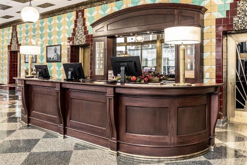 Bottleworks Hotel Indianapolis Bagian luar foto
