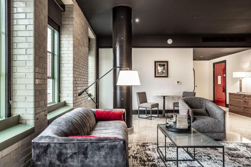 Bottleworks Hotel Indianapolis Bagian luar foto