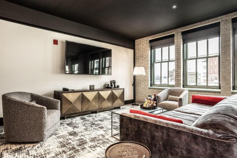 Bottleworks Hotel Indianapolis Bagian luar foto